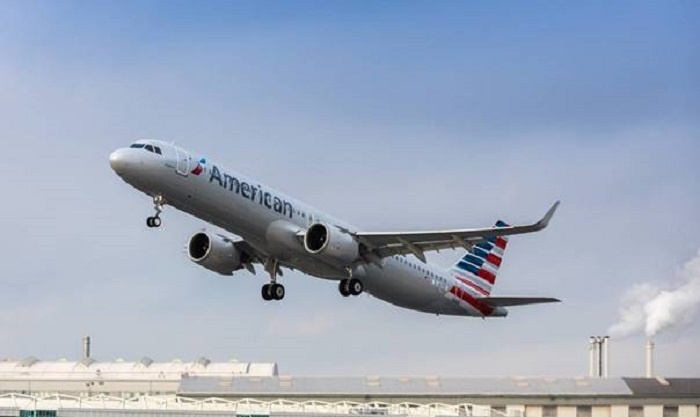 American Airlines falls to $2.2b loss in first quarter