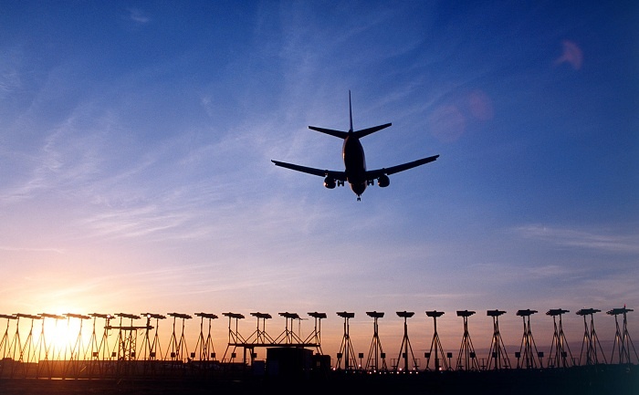 UK government green-lights Heathrow expansion